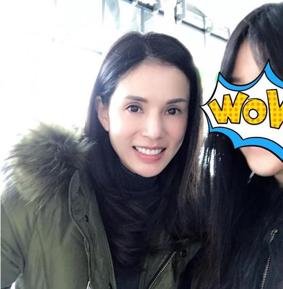 李若彤美颜不变 被赞＂永远的小龙女＂ 天然脸跟网红脸的美就看得 - 珍美网