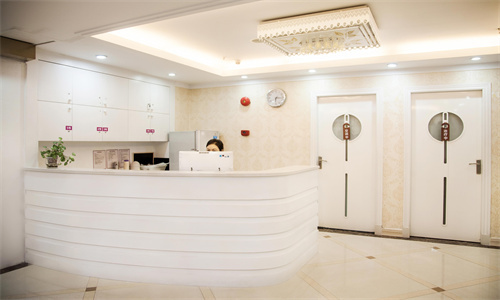 郑州牙箍价格表(价目表)2023一览,今天牙箍价格为3278元-52785元 郑州牙箍价格表(价目表)2023一览,今天牙箍价格为3278元-52785元