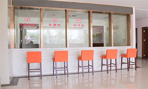 惠州假牙整形医院排名前六全攻略系列,惠州市中心人民医院口腔科在隆鼻、隆胸领域大展身手