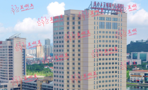 厦门公立医院种牙价格贵吗?种植牙技术超赞的公立医院分享！