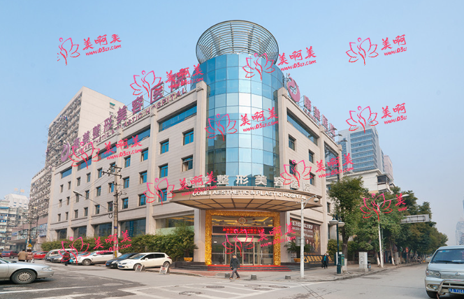 南京自体脂肪丰胸医生推荐；周长兵、张荣明等都备受青睐！