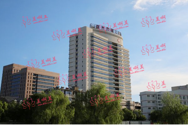 嘉兴种植发际线的医院推荐：第二医院、中医医院、雍禾植发都值得推荐！