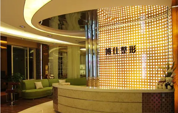 广州吸脂医院排行榜top5名单曝光！博仕、华美、美莱等实力上榜！