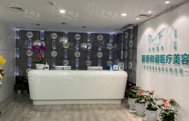 成都脂肪填充整形医院推荐：华西整形科、八大处、军大等技术不凡！