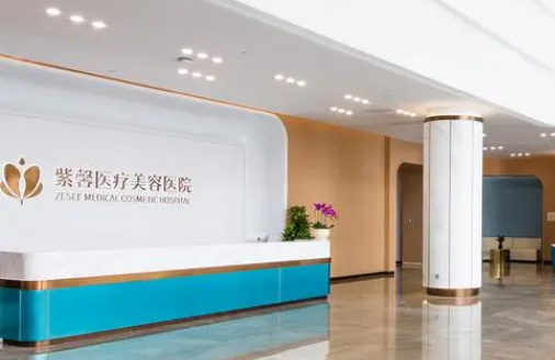 广州有哪些擅长注射玻尿酸填充的医生？详细医生资料分享~