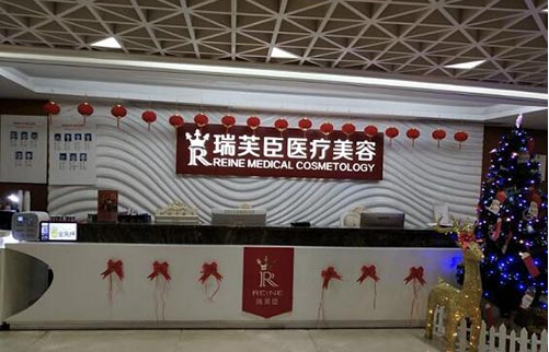 东莞双眼皮修复整形医院技术排行榜来袭！汇美、华美、瑞芙臣等实力不凡！