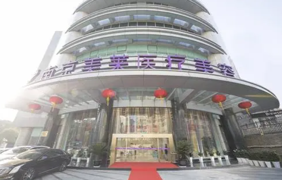 南京美莱隆胸技术怎么样？坐诊医生夏建军人气口碑技术都在线！