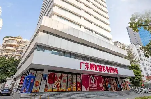 惠州整形医院隆胸技术哪家强?时光、鹏爱、韩妃值得信赖!