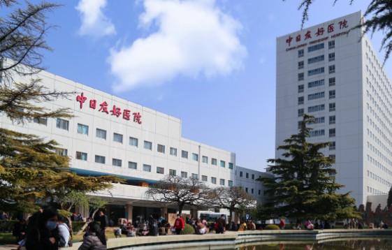 北京假体隆胸实力医院名单曝光：中日医院、安贞医院、朝阳医院等人气很高!
