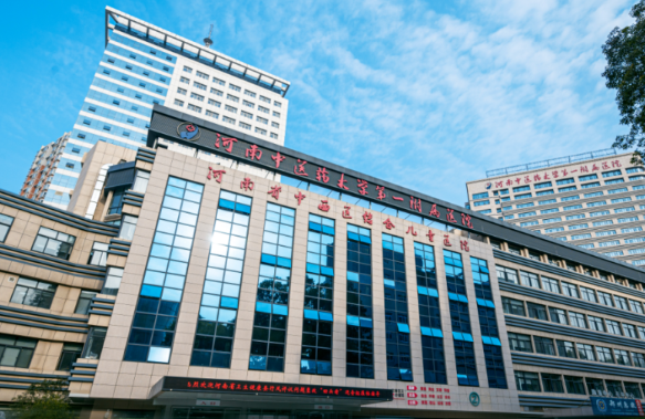 郑州哪家医院的假体隆胸技术更出色?榜单前五医院实力解析