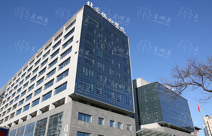 揭秘北京丰胸医院排行榜：哪家实力更强?前五大医院推荐