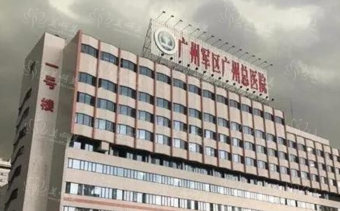 广州军区总医院割双眼皮技术好吗？医生介绍，假体隆鼻也挺不错！
