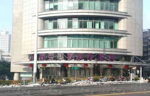 隆胸专家夏建军在哪家医院坐诊？南京美莱口碑医生，技术一流！