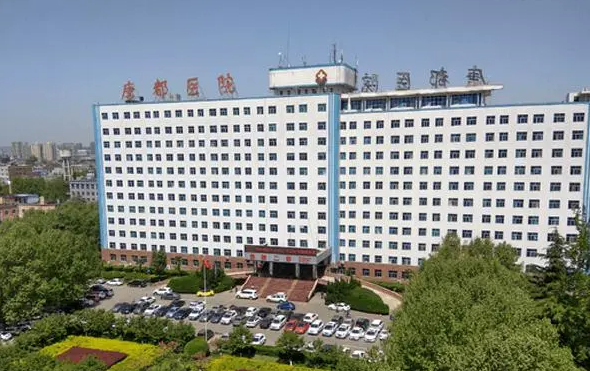 西安丰胸整形医院哪家好？2024榜单揭秘，看看哪家的技术最佳！
