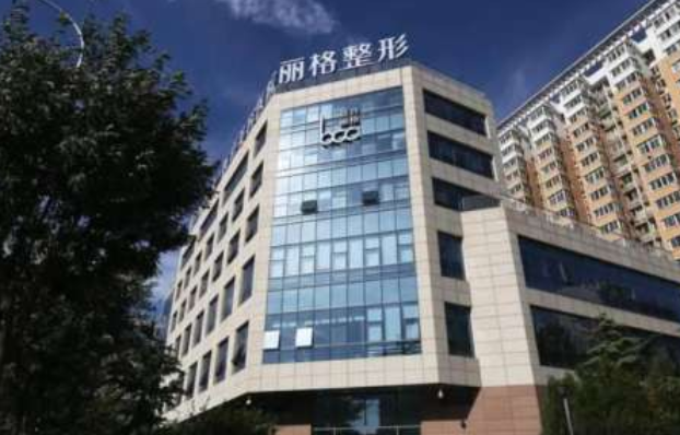上海水动力吸脂医院推荐：最佳瘦身秘籍揭秘，让您轻松拥有理想曲线
