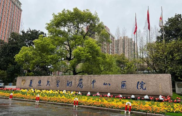 上海鼻修复整形医院哪家技术更好？高人气榜单前五技术一览！