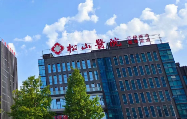重庆哪些医院更擅长隆胸手术？华美、铜雀台、当代等几家医院登榜top5！