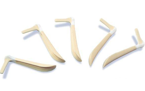 硅胶材料在隆鼻手术中的维持时间探讨