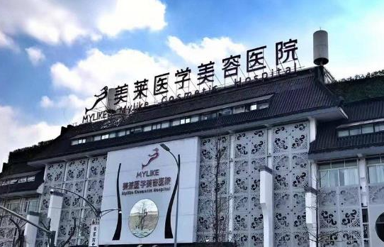 成都大腿吸脂医院排名榜，军大、艺星、铜雀台等医疗效果显著