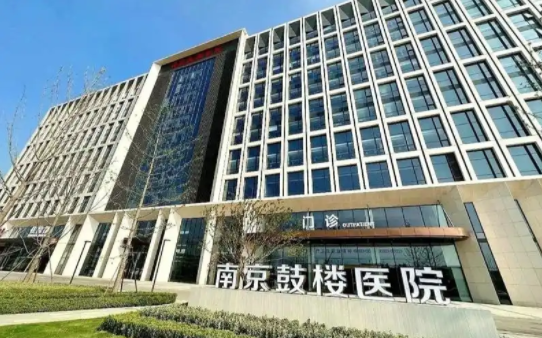 国内自体脂肪隆胸医院排名榜全揭晓：选择安心，美丽由此启程