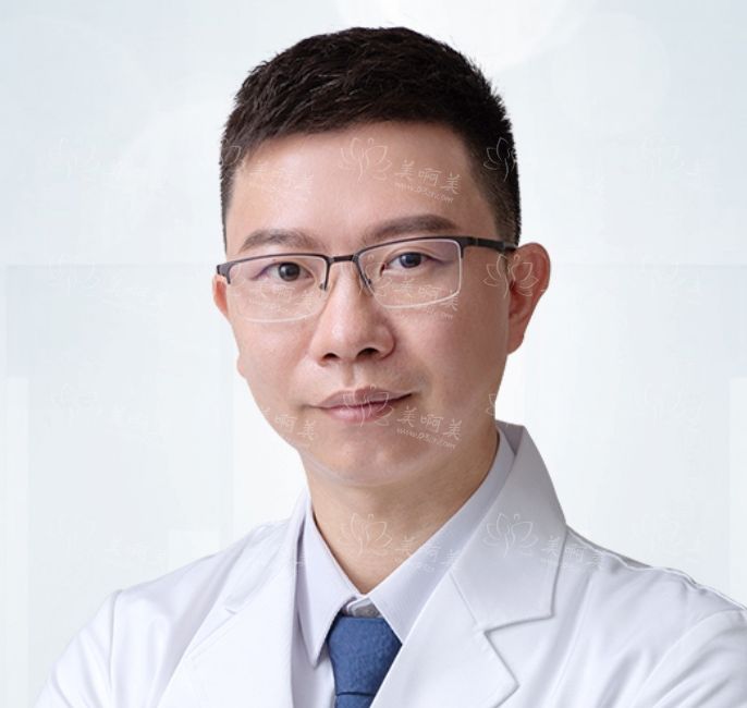 广州艺星哪位医生吸脂技术靠谱？邓晟华医生值得信赖