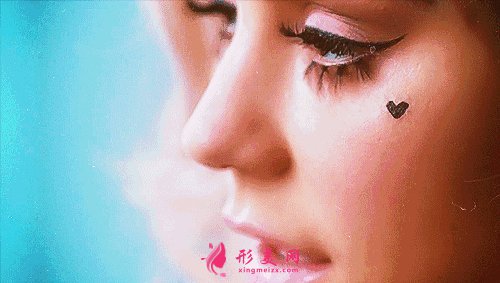 假体隆鼻后会移动吗