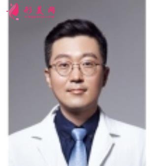 北京双眼皮医生排名表!新发现吕玲玲、金东勋、薛轶群等不错的!有价格介绍