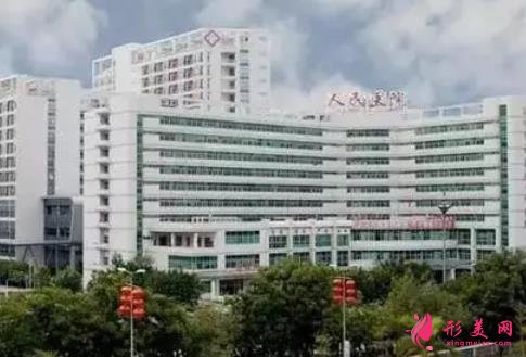 深圳公立整形医院排名表更新啦！北大深圳、龙岗中心医院始终稳居前三甲中~