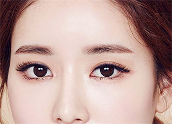 上海去眼袋哪里好 上海丽质整形激光祛除眼袋不动刀 绽放魅力电眼