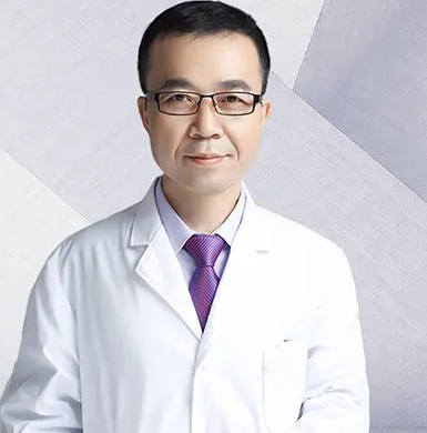 北京假体隆鼻哪家医院好 北京西美隆鼻价格表 附隆鼻专家口碑实力