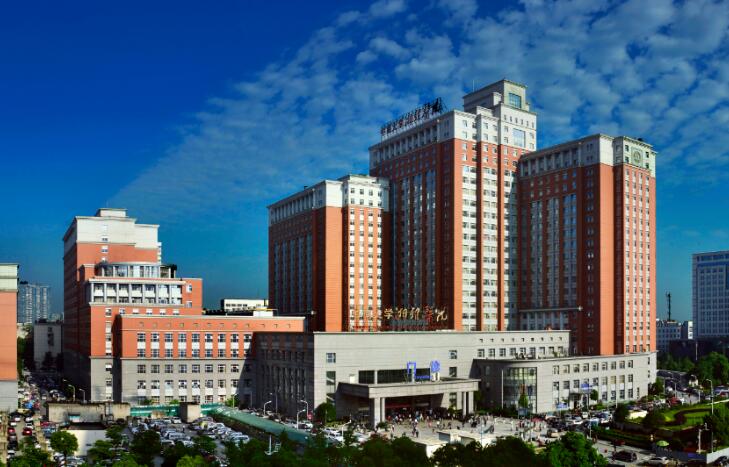 湘雅口腔医院怎么样？25%以上的医生有海外留学经历