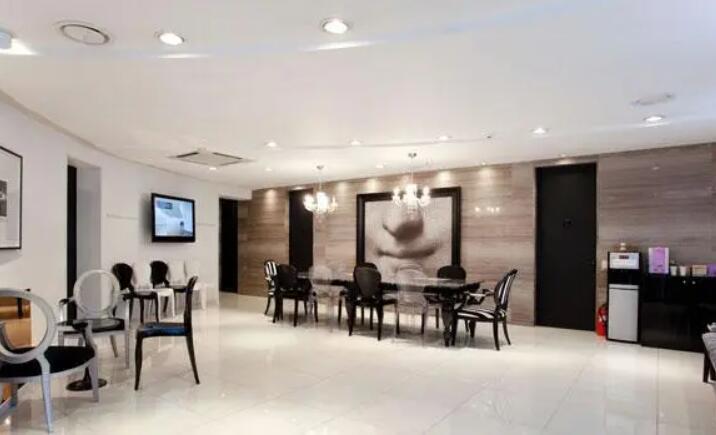 美林口腔门诊怎么样？引进了大量的现代化高端数字设备