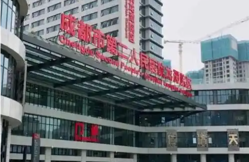 成都整形医院隆胸价格曝光，五家口碑医院技术实力在线解读！